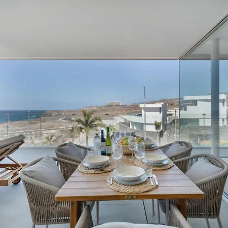 Callao Sunset View Villa