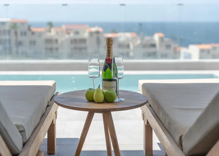 Callao Sunset View *