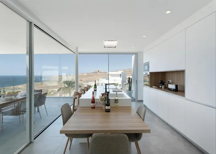 Callao Sunset View *