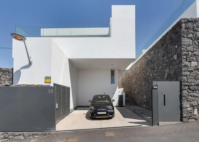 Callao Sunset View Villa