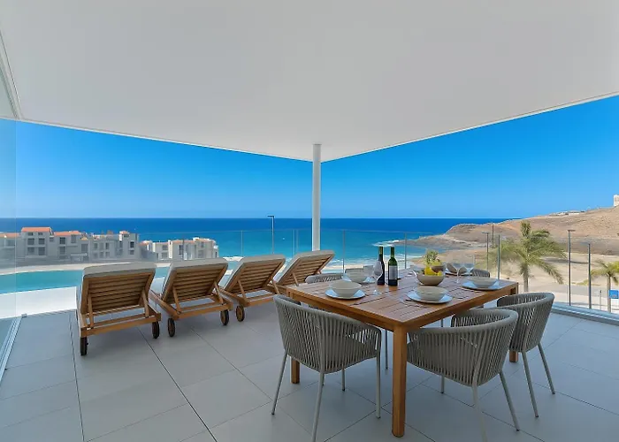 Callao Sunset View Villa